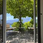 Amazing Lakeview 빌라 Fiumelatte
