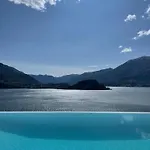 Amazing Lakeview