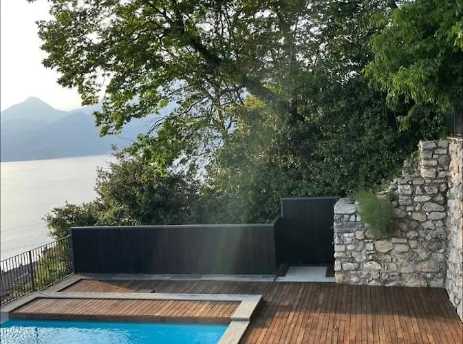 Varenna Amazing Lakeview On