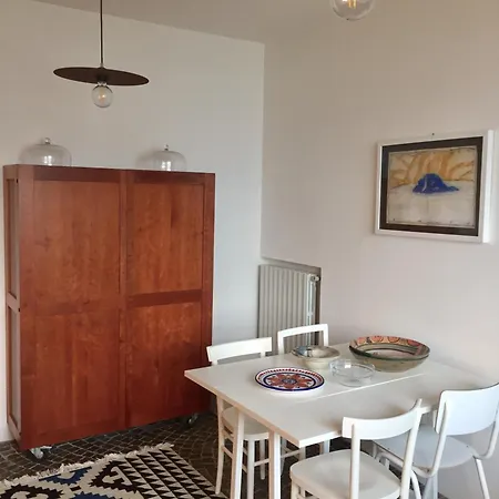 Amazing Lakeview Вилла *