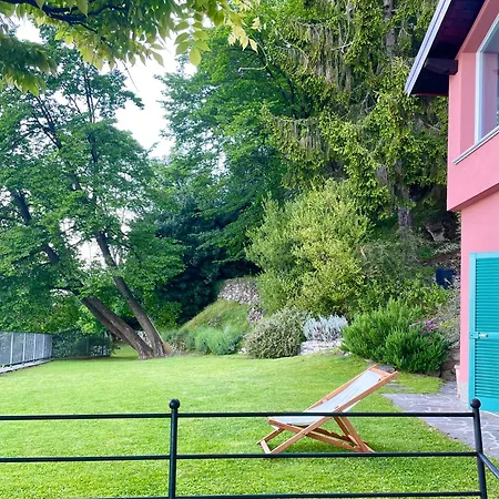 Amazing Lakeview Вилла *